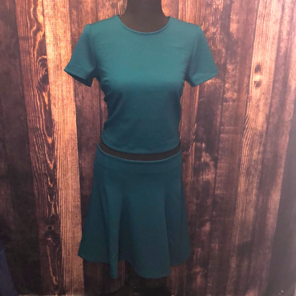 Paris Sunday 2 pc skirt set
